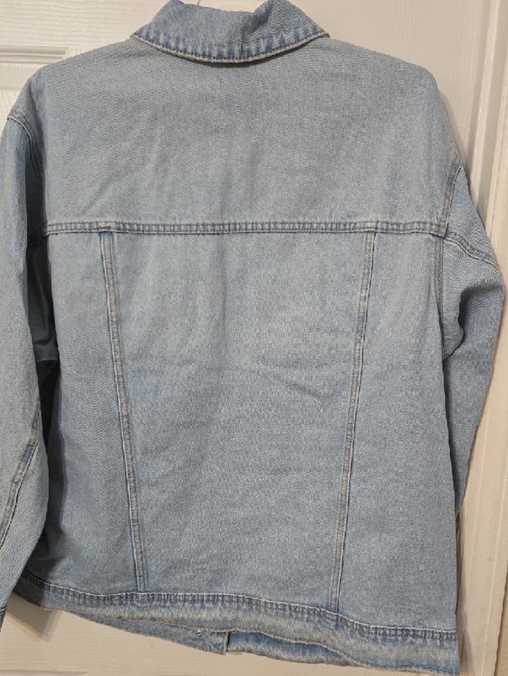 Universal Thread Light Blue Denim Jean Jacket - Picture 5 of 9